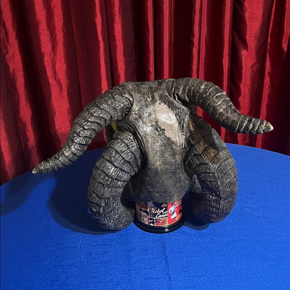 Dark Lord Full Mask - Picture 2 of 4